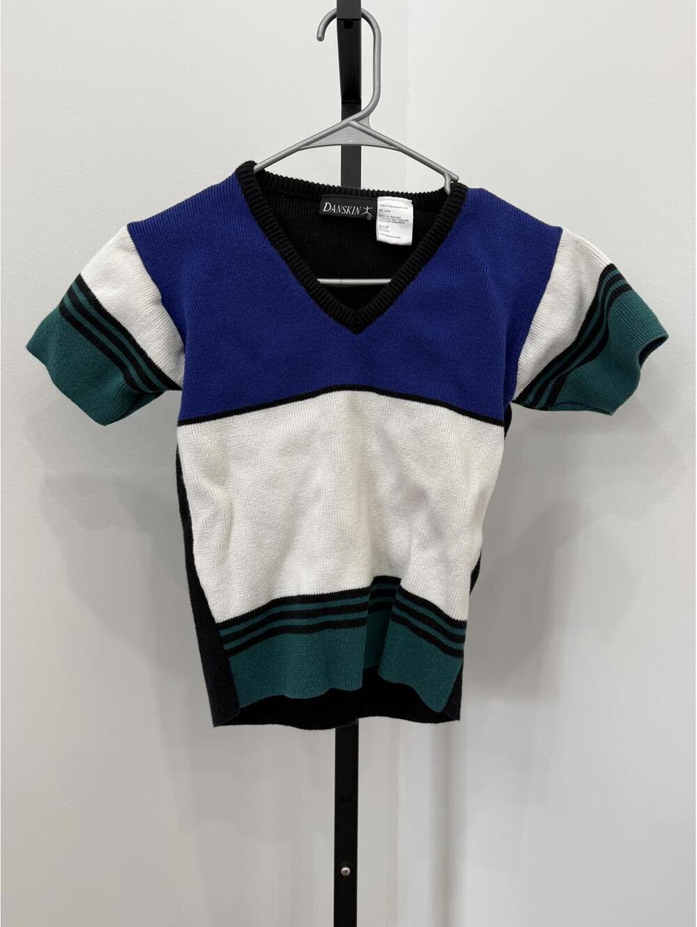 Vintage y2k Danskin Medium Colorblock V-Neck Short Sleeve Sweater